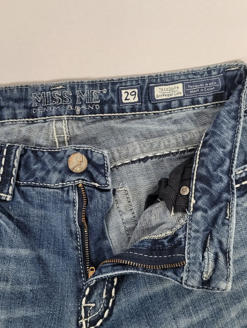 Miss Me Boyfriend Cropped Capri JB1026P4 Jeans Size 29
